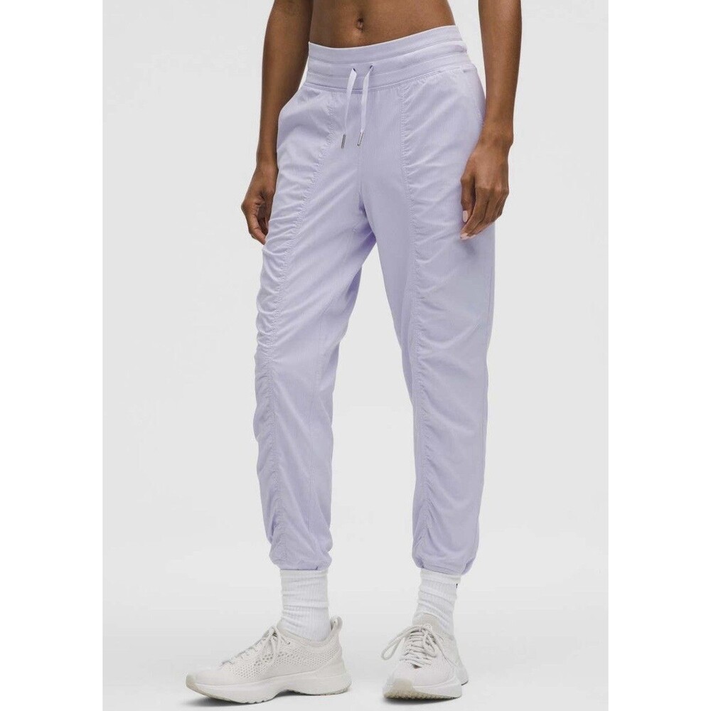 Lululemon Dance Studio Jogger Mid Rise Lined Size 2 Faint Lavender Pants